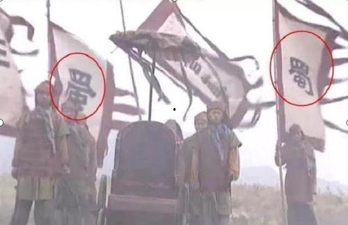 穿成炮灰的路人吃瓜日常,吃瓜日常，笑料百出